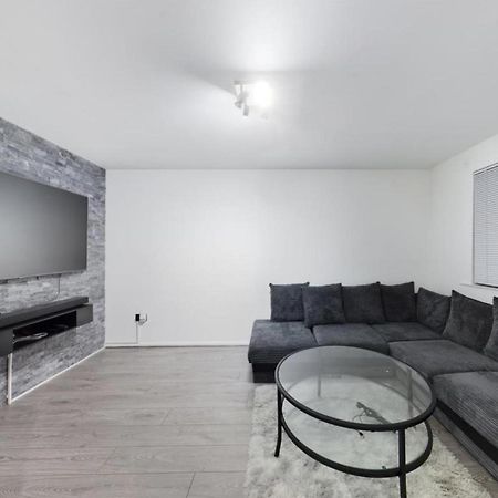 Grays Serviced Apartment Stifford Exterior foto