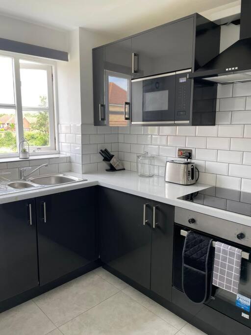 Grays Serviced Apartment Stifford Exterior foto