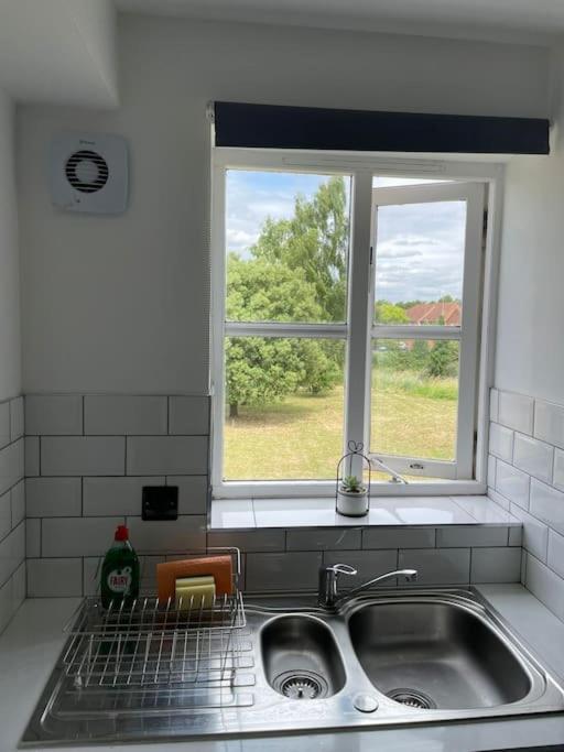 Grays Serviced Apartment Stifford Exterior foto