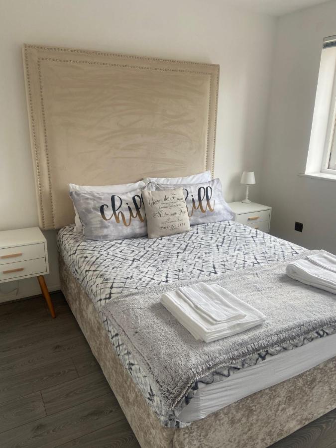 Grays Serviced Apartment Stifford Exterior foto